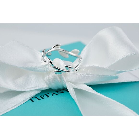 Tiffany & Co. Paloma Picasso Olive Leaf Band Ring in Sterling Silver Size 6 - Picture 7 of 9